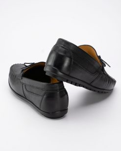 Crne muške mokasine velikih brojeva, model 4418-G - klasičan izbor za udobnost i eleganciju