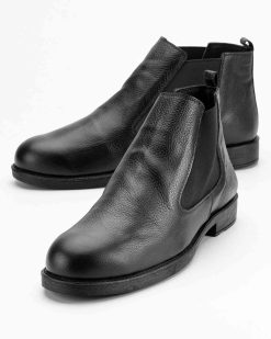 Duboke kožne muške cipele u velikim brojevima model CZ-56-032-17.