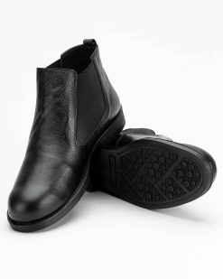 Duboke kožne muške cipele u velikim brojevima model CZ-56-032-17.
