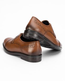 Muške cipele TP-1172-G u svetlo braon nijansi donose toplinu i svestranost svakom outfitu.