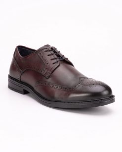 Muške cipele TP-1170-G u bordo nijansi unose dozu karaktera u svakodnevni stil.