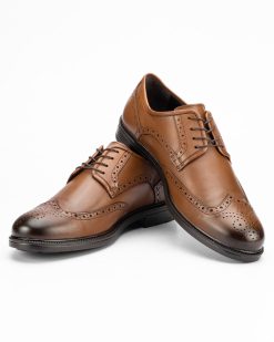 Muške cipele TP-1170-G u svetlo braon nijansi donose nenametljivu eleganciju za modernog muškarca.