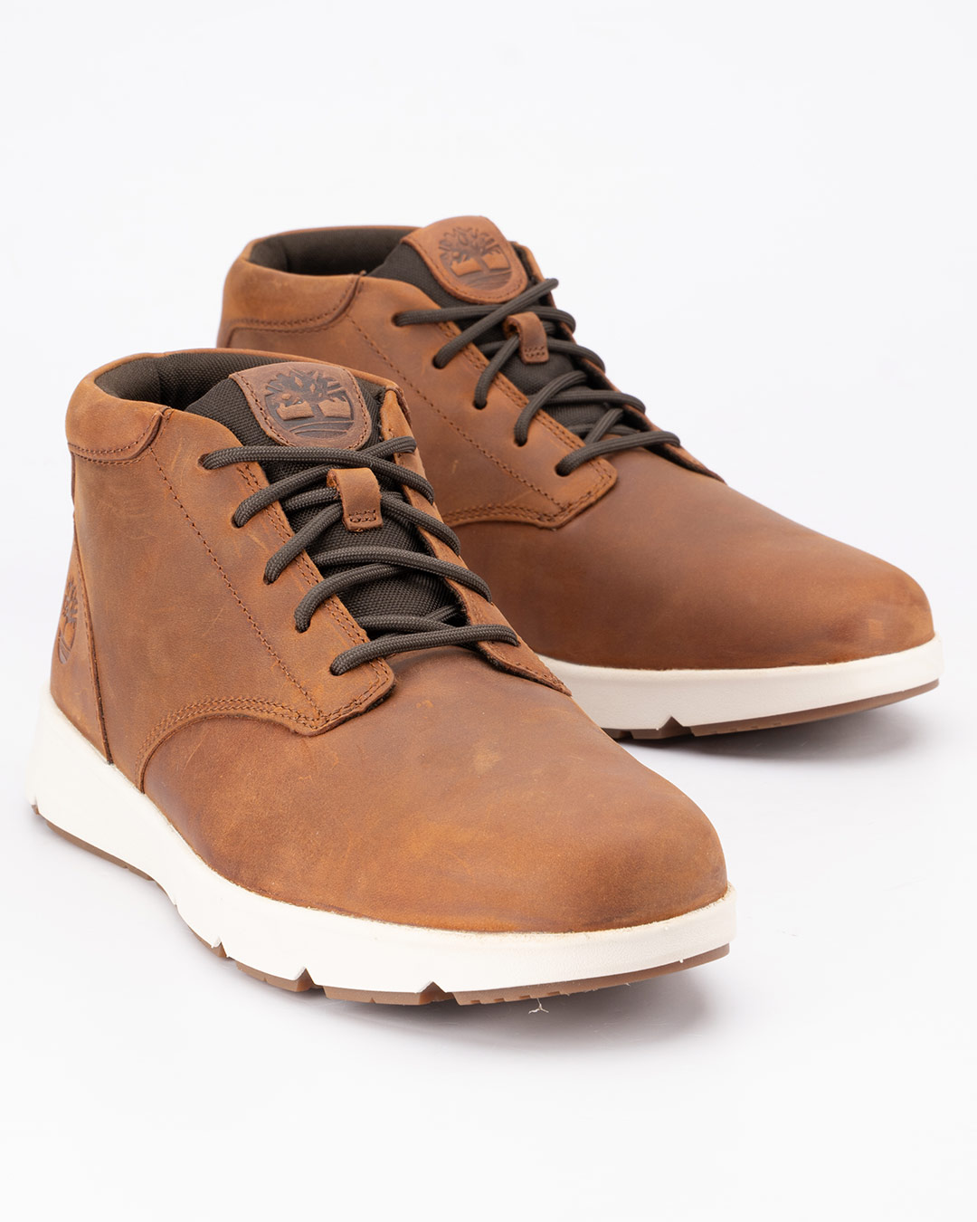 Timberland patike cipele Parker Street Mid Lace - Braon spajaju izgled dubokih cipela sa udobnošću potrebnom za dinamičan svakodnevni ritam.