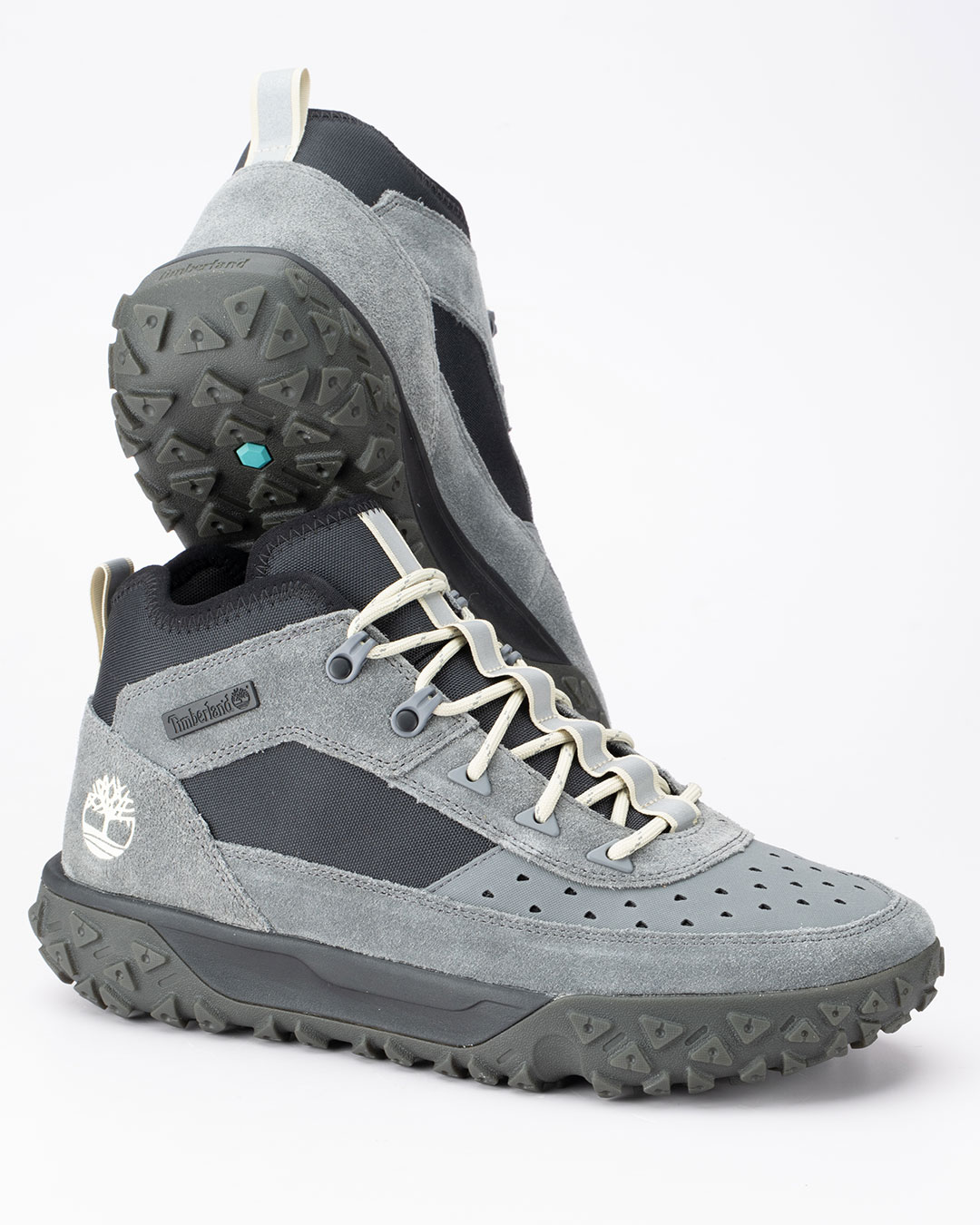 Timberland patike cipele GreenStride Motion 6 Mid Lace - Siva predstavljaju muške duboke patike cipele koje kombinuju savremeni outdoor dizajn sa tehnologijama razvijenim za udobnije kretanje.