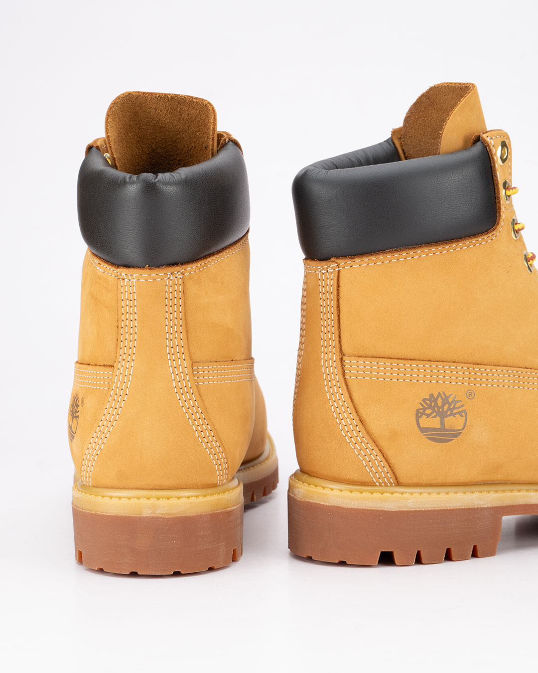 Timberland Waterproof patike cipele Timberland Premium - Bež predstavljaju muške duboke vodootporne cipele namenjene hladnim i zahtevnim vremenskim uslovima