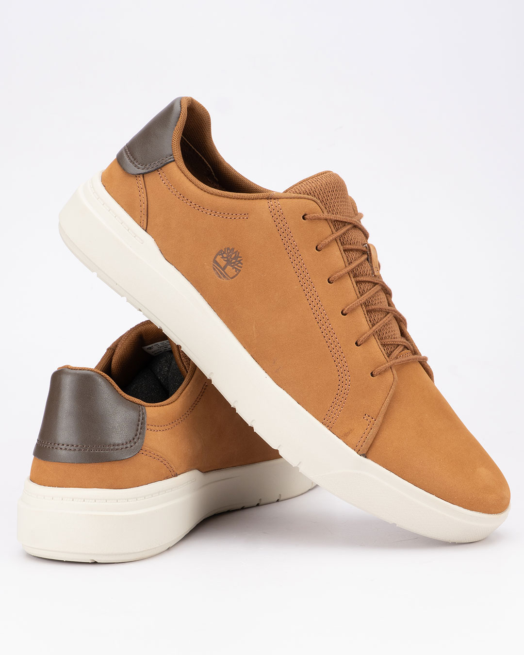 Timberland patike cipele Seneca Bay Low Lace-G - Svetlo braon predstavljaju muške kožne cipele velikih brojeva koje donose udobnost i moderan izgled u modelu namenjenom svakodnevnom nošenju.